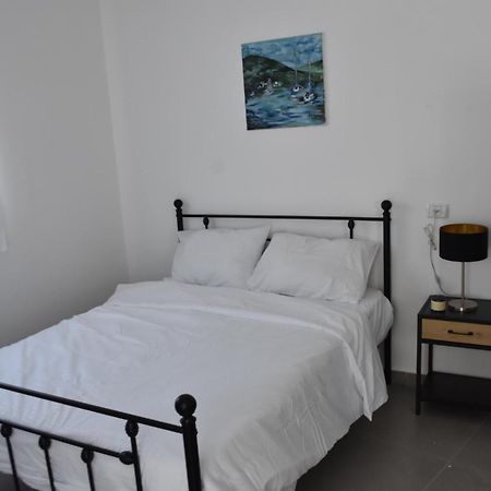 Luxury 2-Room Suite In The Center Of Downtown Haïfa Extérieur photo